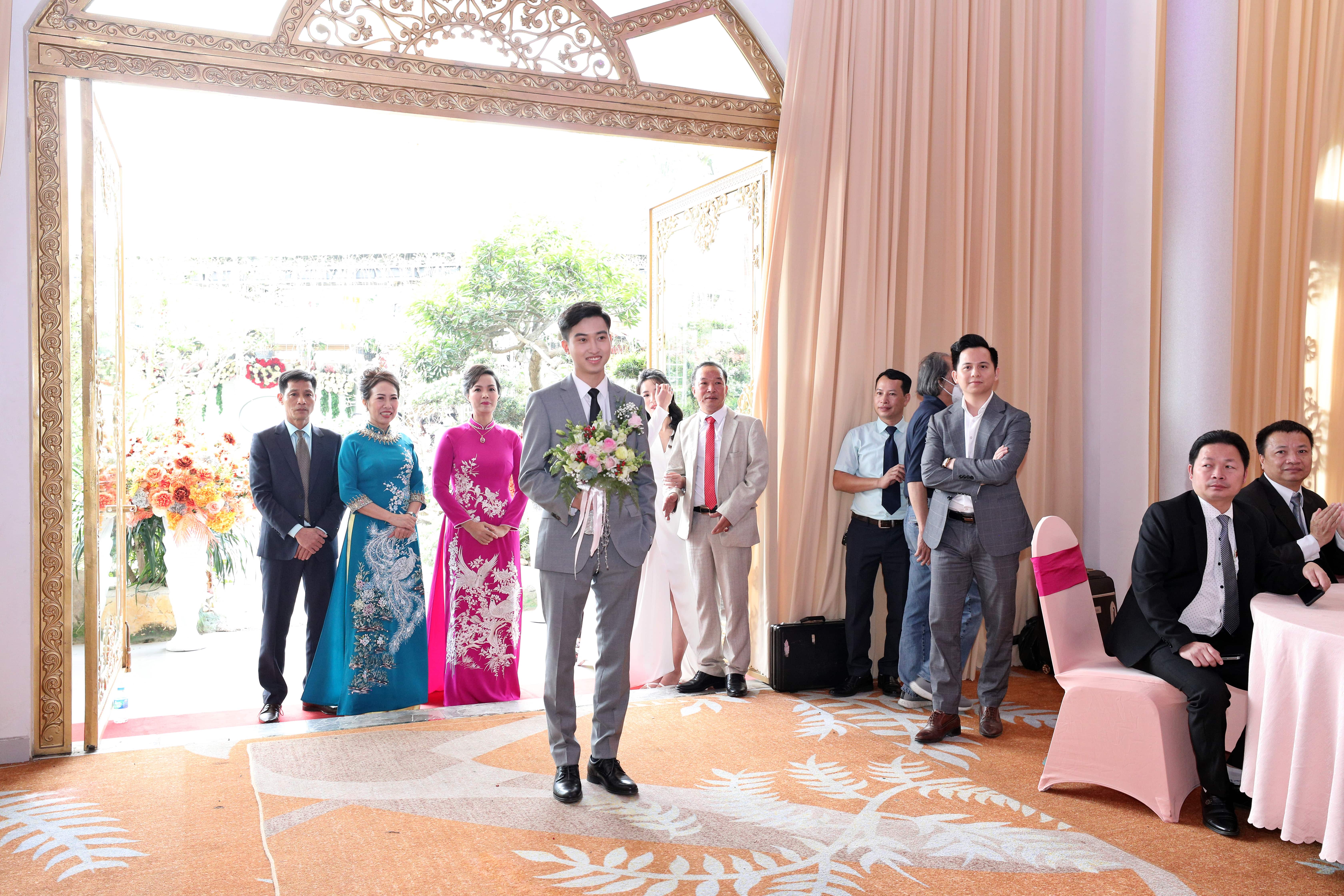 Làng du lịch sinh thái Sen Hồ - địa điểm du lịch nhất định phải ghé thử một lần khi tới Hưng Yên